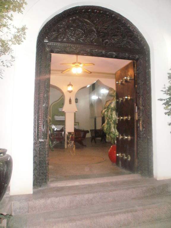 Asmini Palace Hotel Zanzibar Esterno foto