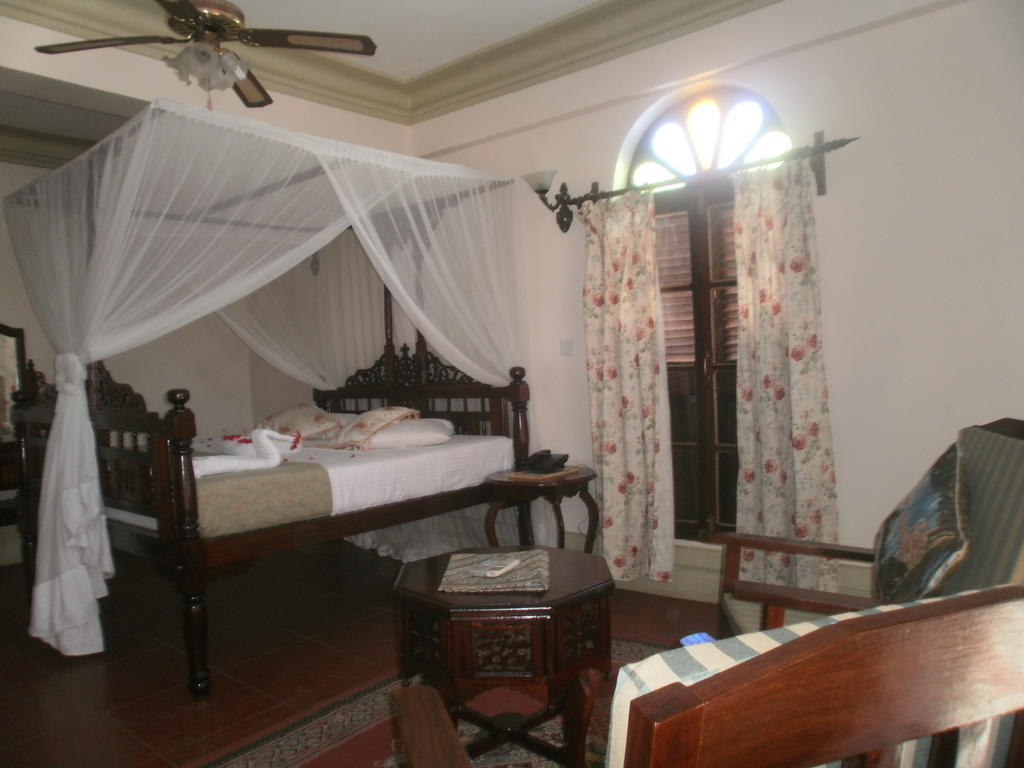 Asmini Palace Hotel Zanzibar Esterno foto
