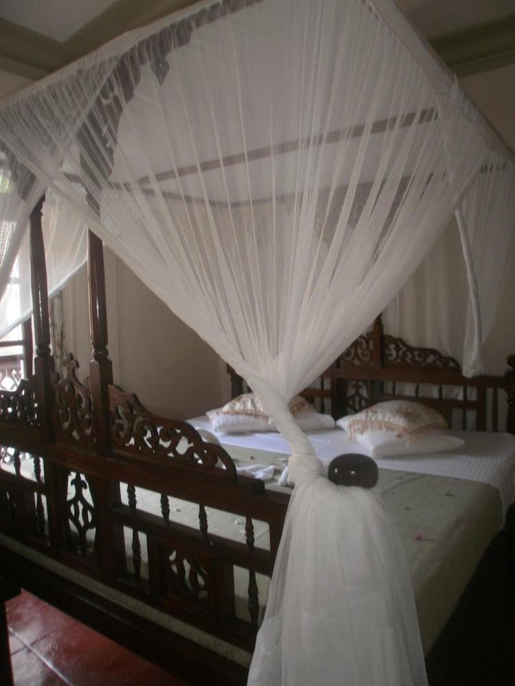 Asmini Palace Hotel Zanzibar Esterno foto